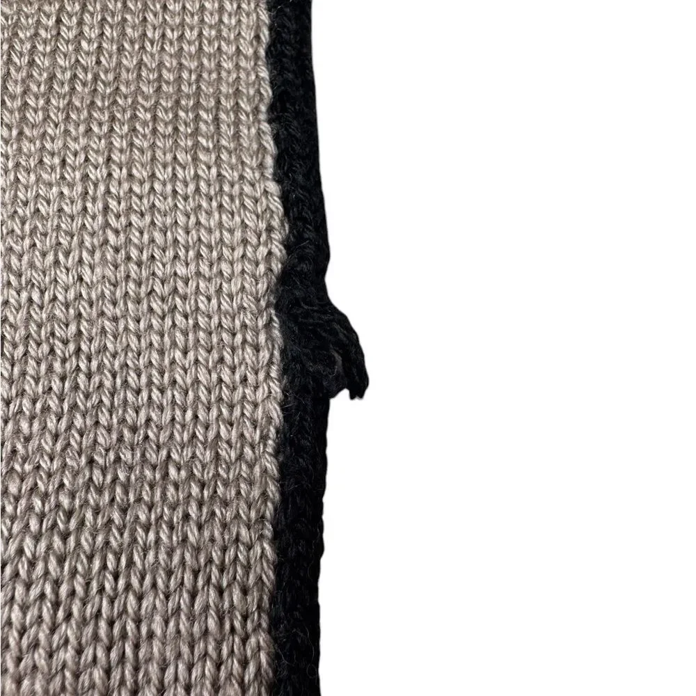 Chanel Wool Scarf - Picture 4 of 4